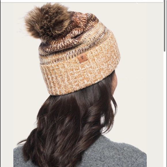 Frye Beanie set - Picture 4 of 10